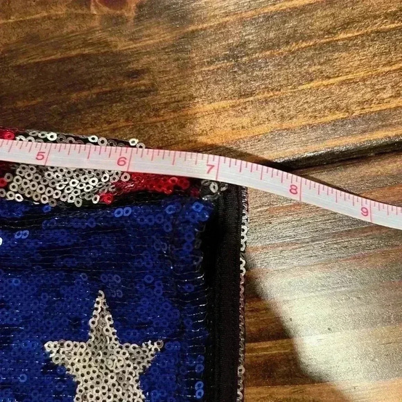 Bear Dance patriotic American flag sequin shorts, Fourth of July, size small - Picture 6 of 6